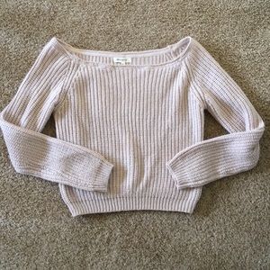 Blush pink off the shoulder sweater 🌸🌸